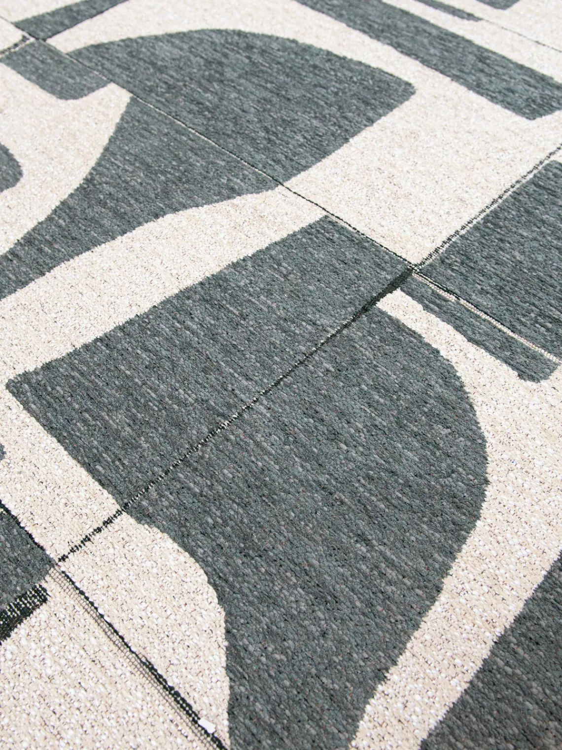 Rectangular|Alfombras Rectangulares>Louis de Poortere Alfombra con estampado gráfico Campanula Verde oscuro, blanco crema