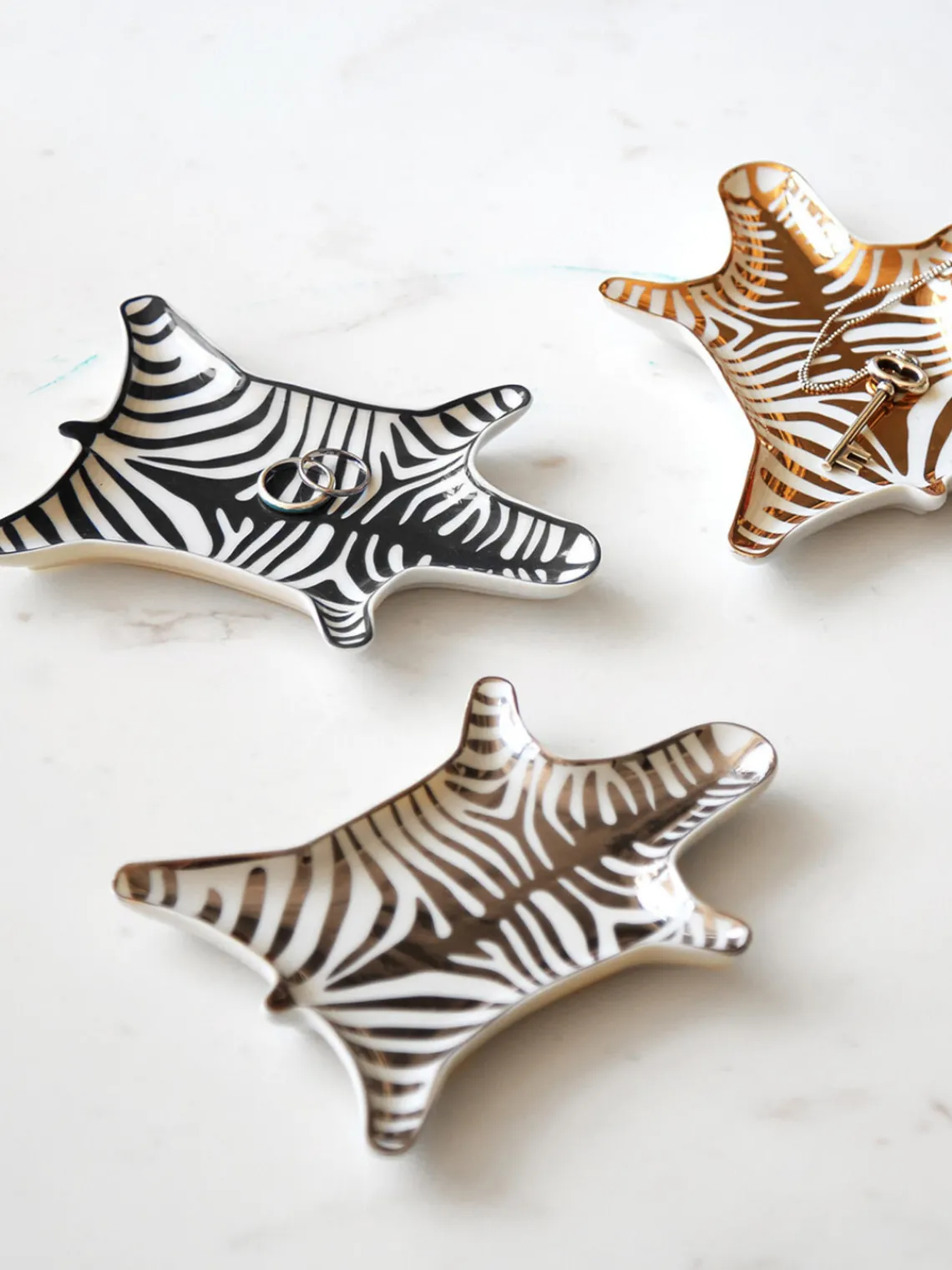 Sale Bandeja decorativa de porcelana Zebra Bandejas Decorativas|Jarrones