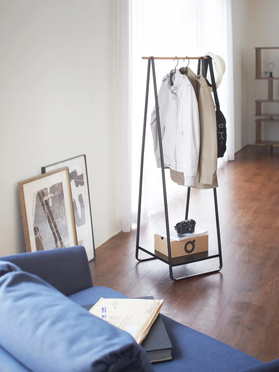 Percheros De Pie|Percheros De Pie>Yamazaki Burro de metal Tower Negro, madera