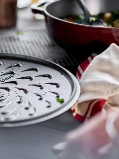 Ollas|Ollas></noscript>Staub Cacerola de hierro fundido Chistera Rojo vino