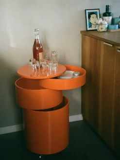 Cajoneras|Cajoneras></noscript>Verpan Cajonera redonda de diseño Verner Panton Barboy Naranja brillante