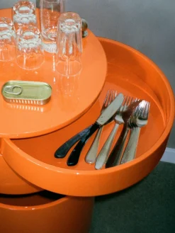 Cajoneras|Cajoneras></noscript>Verpan Cajonera redonda de diseño Verner Panton Barboy Naranja brillante