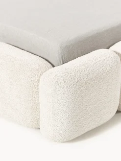 Camas Tapizadas|Camas></noscript>Westwing Collection Cama tapizada de borreguillo bouclé Tayla Borreguillo bouclé blanco Off White