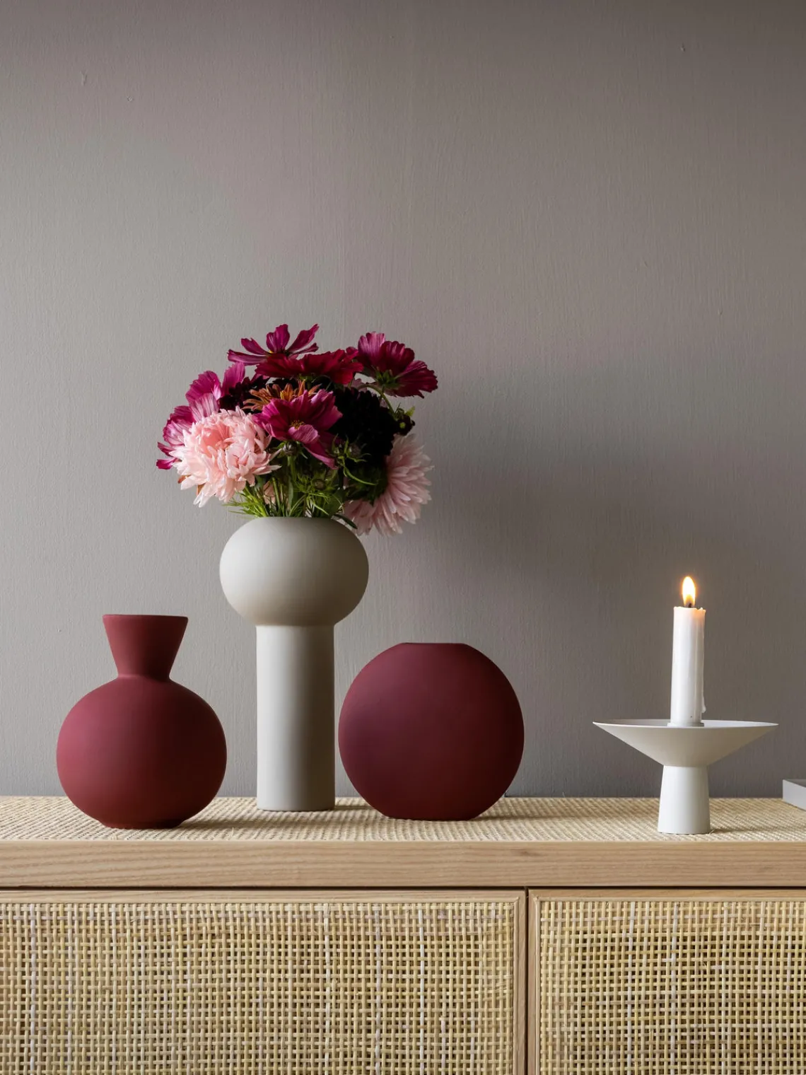 Candelabros|Jarrones>Cooee Design Candelabro de acero inoxidable mate Uma Blanco Off White