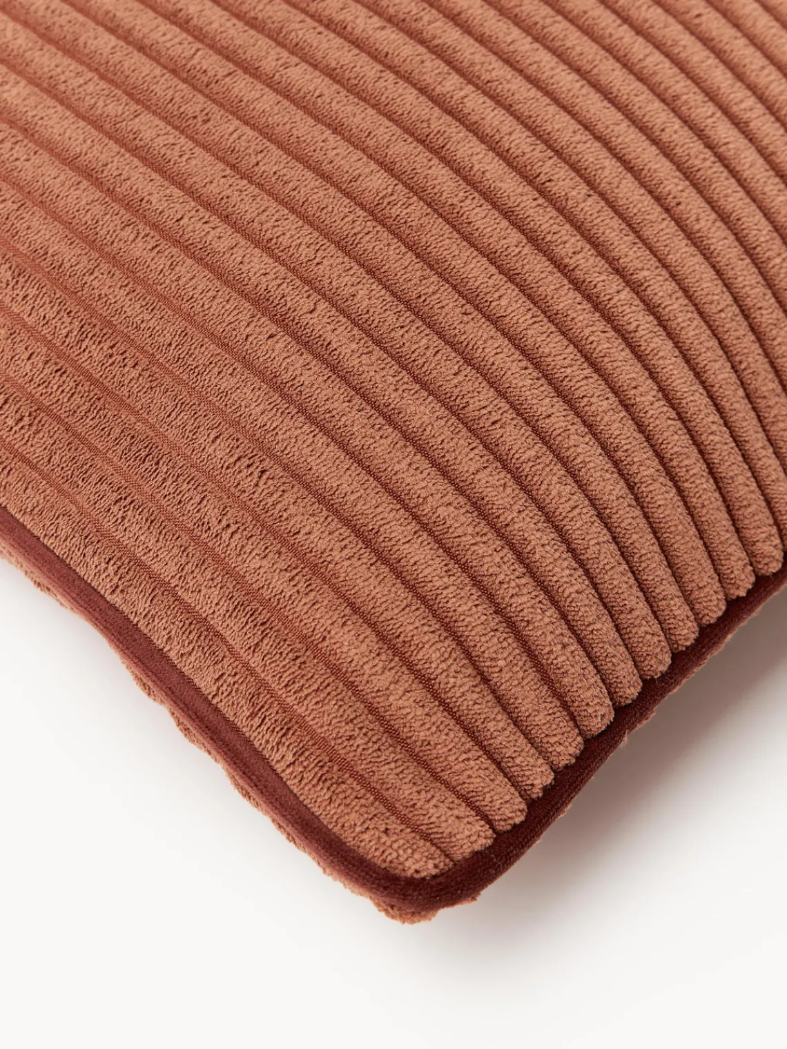 Mantas|Cojines Decorativos>Westwing Collection Cojín alargado de pana Kylen Terracota, rojo oscuro