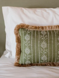 Outlet Cojín artesanal con flecos Mako Mantas|Cojines Decorativos