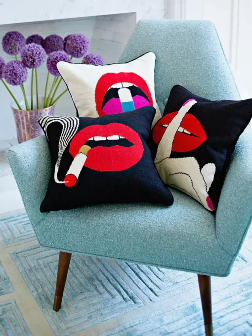 Cojines Decorativos|Mantas>Jonathan Adler Cojín decorativo artesanal de lana con motivo de labios Full Dose