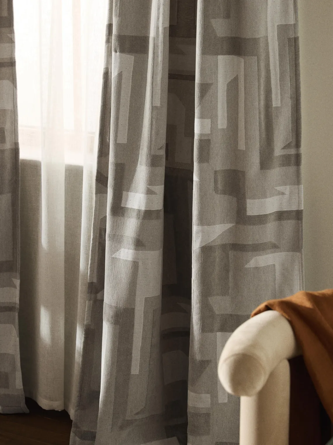 Cortinas Y Visillos|Mantas>Westwing Collection Cortina opaca de chenilla con cinta de lazo Felice, 2 uds. Tonos beige, blanco