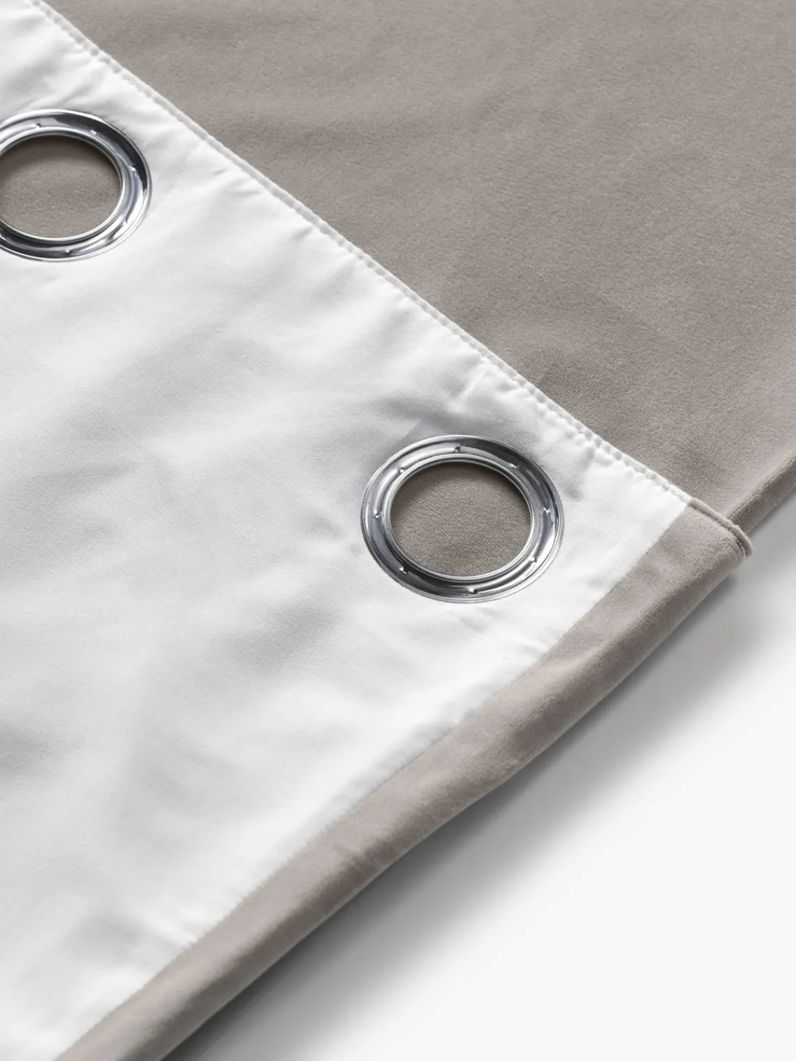 Cortinas Y Visillos|Mantas>Westwing Collection Cortinas de terciopelo oscuras con ojales Rush, 2 uds. Gris