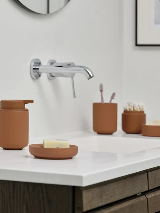 Dispensador De Jabón Y Jaboneras|Jarrones>Zone Denmark Dosificador de jabón con superficie suave al tacto Ume Terracota