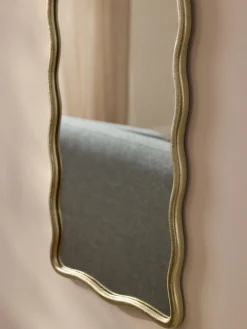 New Espejo de cuerpo entero de metal ondulado Reggie Jarrones|Decoración