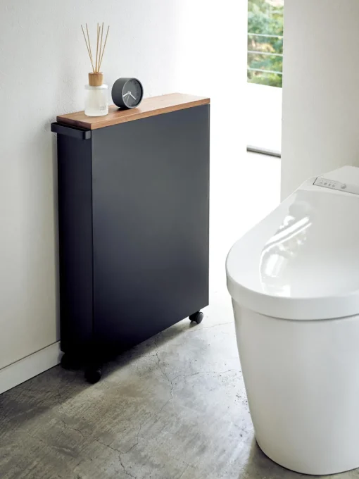 Armarios De Baño|Estanterías De Baño>Yamazaki Estantería de baño con ruedas Tower Estructura: negroTablero: madera oscuraRuedas: negro