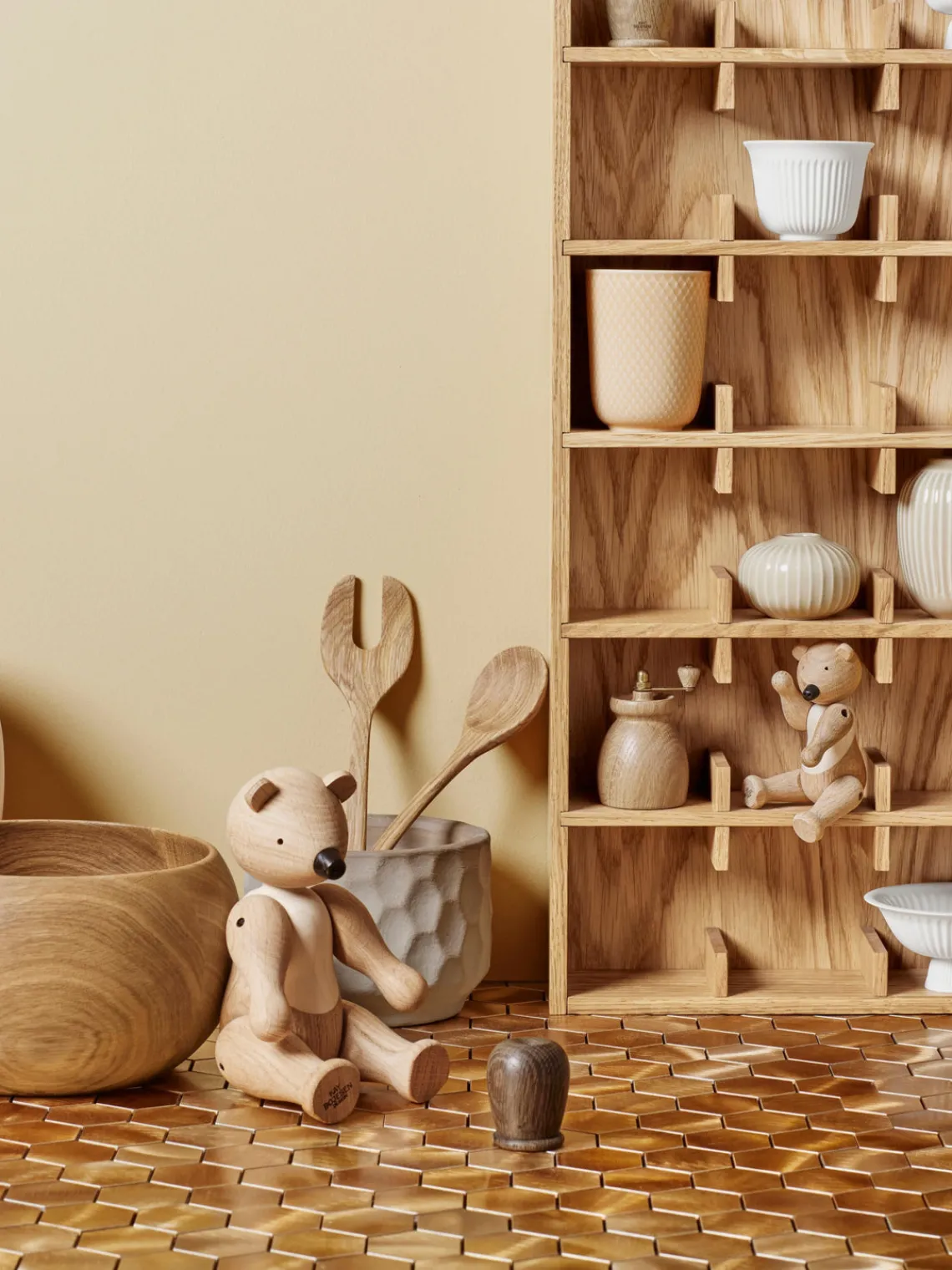 New Figura decorativa de madera de roble artesanal Bär Figuras Decorativas|Jarrones