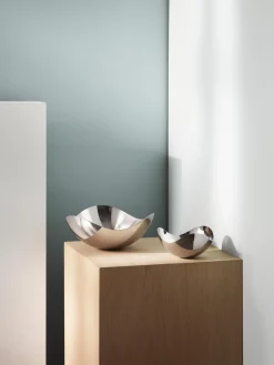 Cuencos Y Platos De Servir|Vajillas Completas>GEORG JENSEN Fuente de acero inoxidable con forma orgánica Bloom