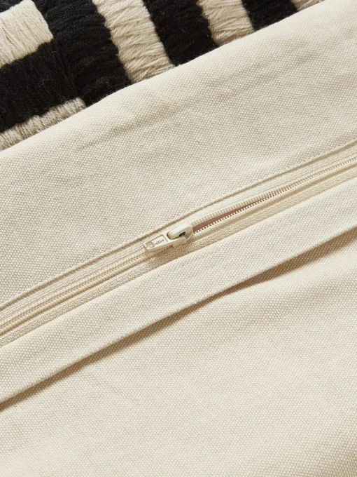 Cojines Decorativos|Mantas>Westwing Collection Funda de cojín artesanal Henry Negro, Off White