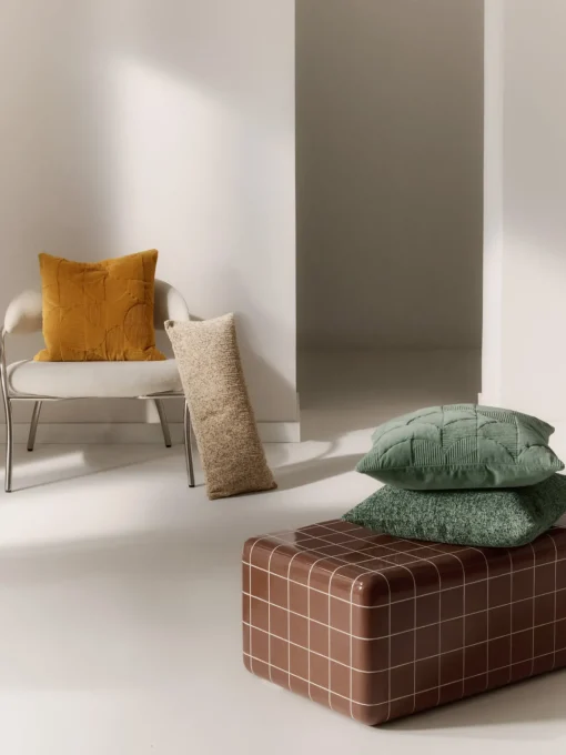 Cojines Decorativos|Mantas>Westwing Collection Funda de cojín bordada con estampado geométrico Verina Ocre