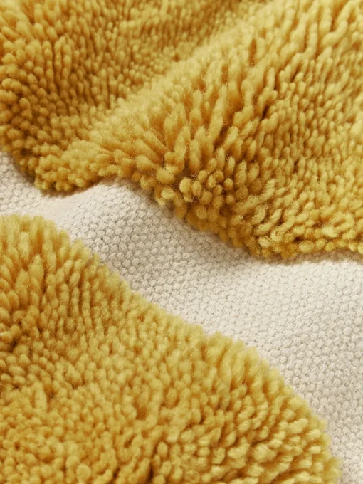 Cojines Decorativos|Mantas>Westwing Collection Funda de cojín con estampado abstracto Flick Amarillo mostaza, blanco crema