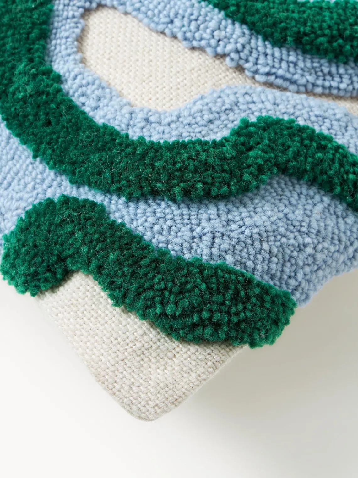 Mantas|Cojines Decorativos>Westwing Collection Funda de cojín con tejido capitoné Jiri Blanco Off White, verde oscuro, azul claro