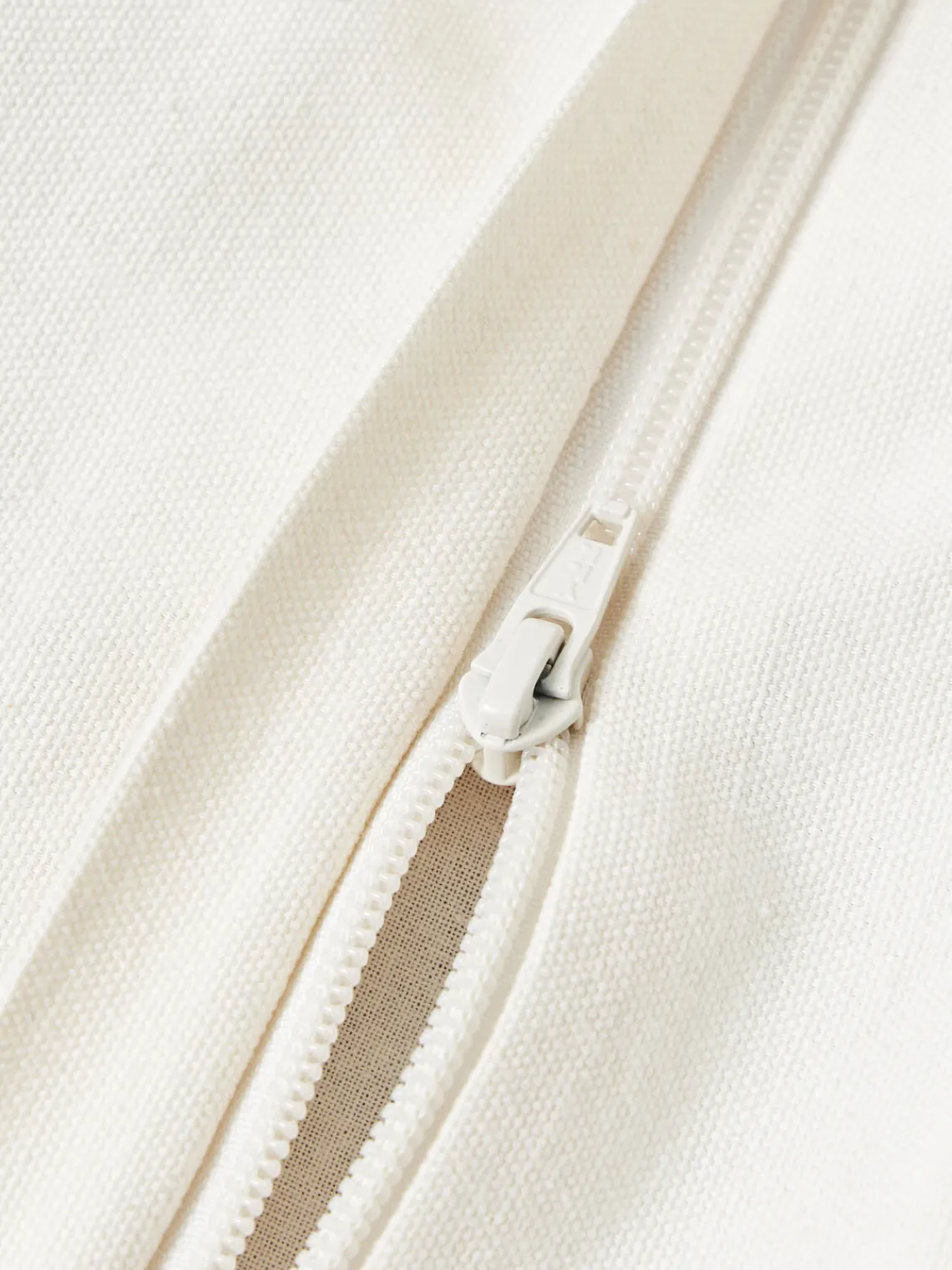 Mantas|Cojines Decorativos>Westwing Collection Funda de cojín con tejido capitoné Jiri Blanco Off White, verde oscuro, azul claro