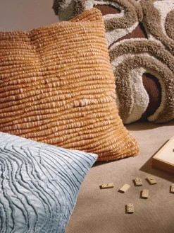 Mantas|Cojines Decorativos><noscript><img width=