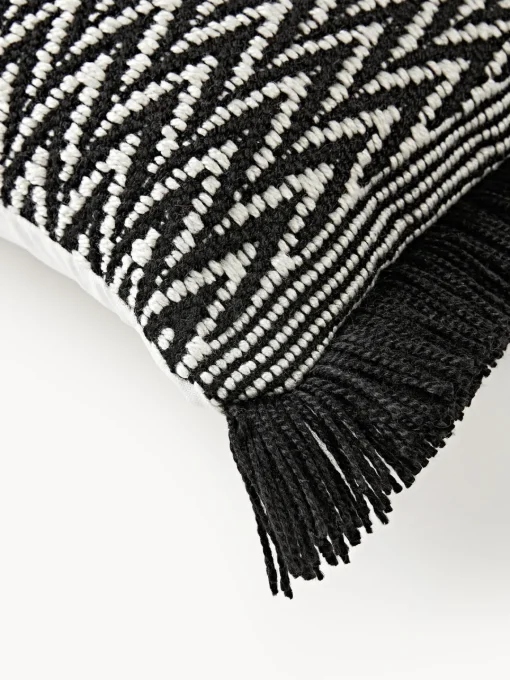 Cojines De Exterior|Cojines Decorativos>Westwing Collection Funda de cojín de exterior con tejido estampado y flecos Suria Negro, blanco Off White
