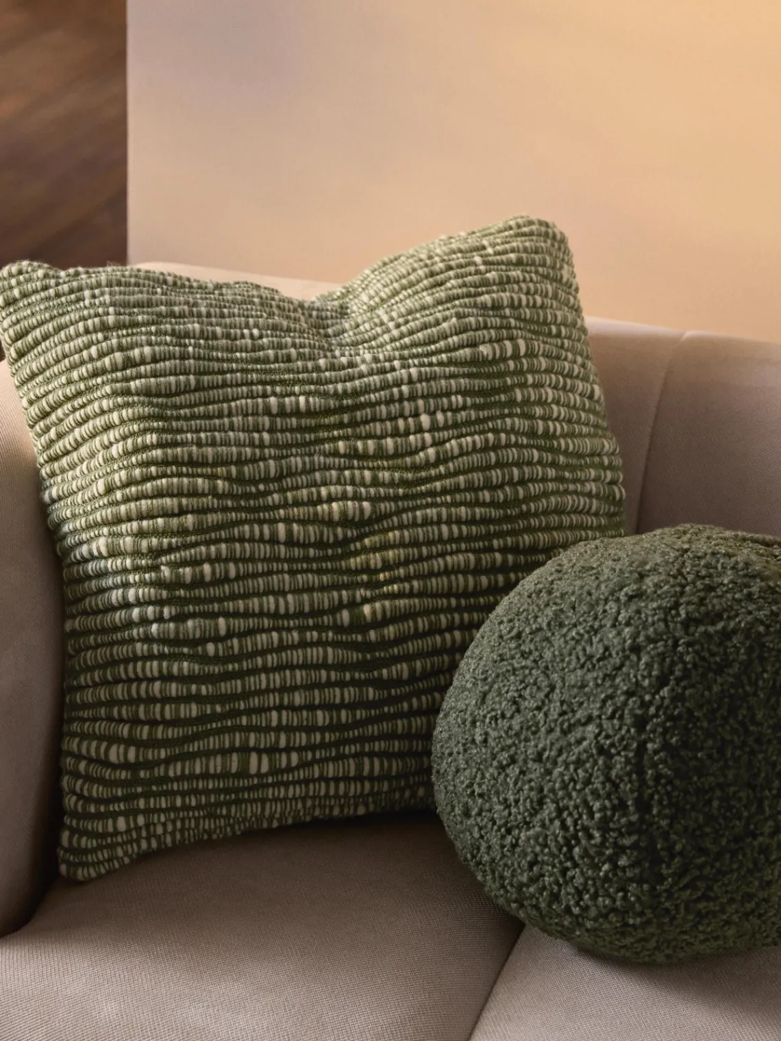 Online Funda de cojín de lana bordada Jaira Mantas|Cojines Decorativos