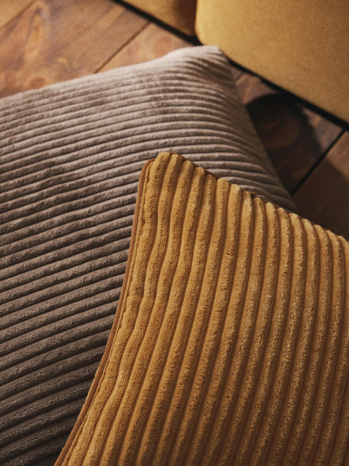 Mantas|Cojines Decorativos>Westwing Collection Funda de cojín de pana Kylen Turrón