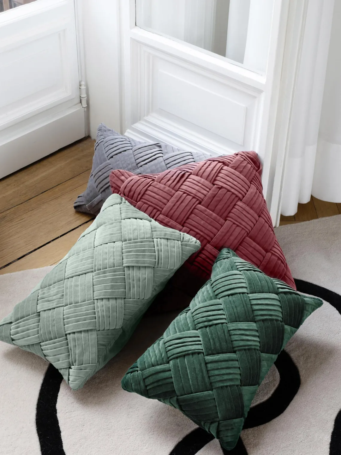 Mantas|Cojines Decorativos>Westwing Collection Funda de cojín de terciopelo texturizada Sina Verde salvia