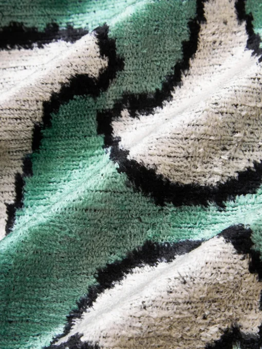 Cojines Decorativos|Mantas>Les Ottomans Funda de cojín de terciopelo con estampado abstracto Velvety Verde oscuro, beige claro, negro