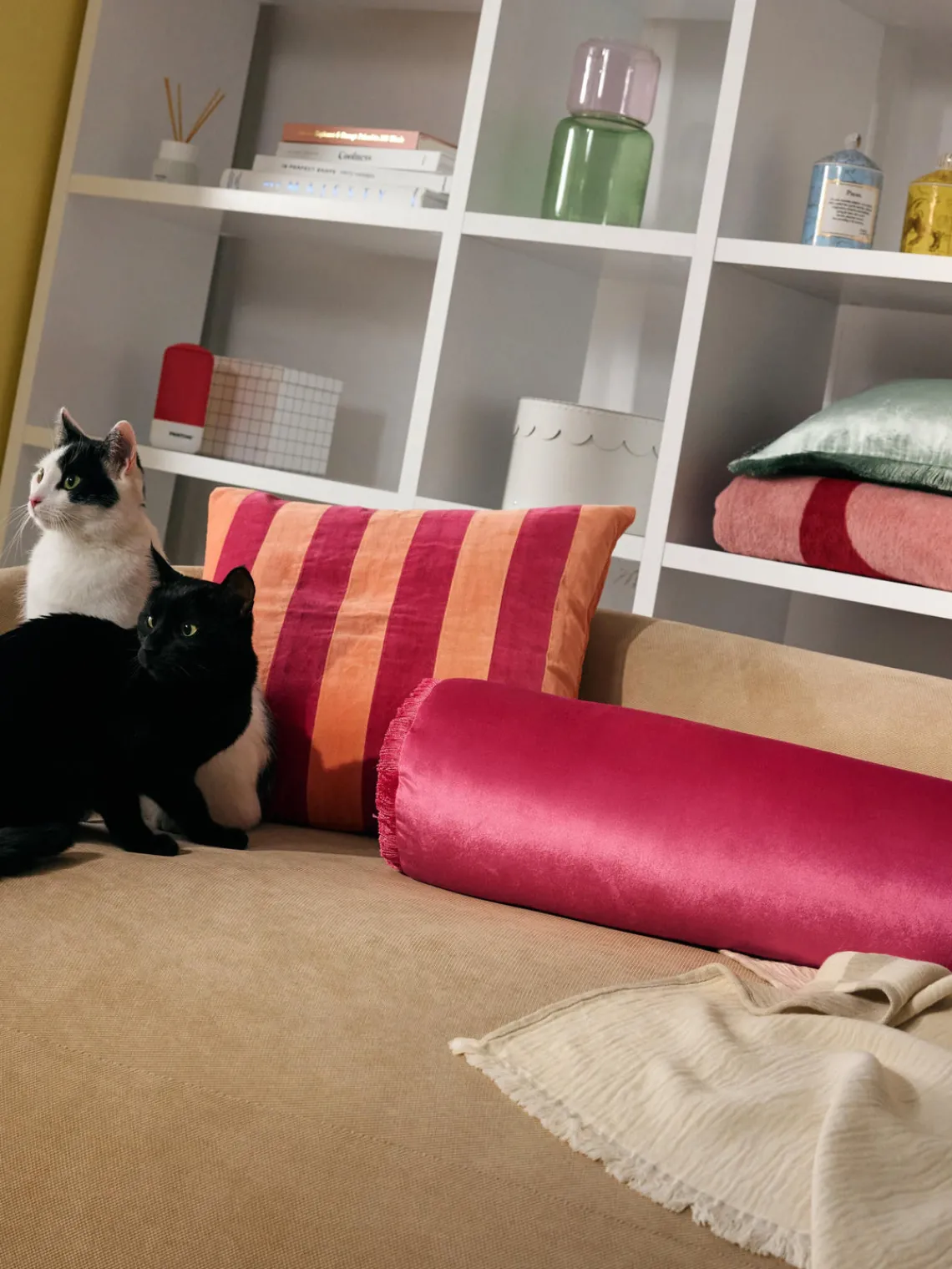 Mantas|Cojines Decorativos>Westwing Collection Funda de cojín de terciopelo patchwork Remus Melocotón, rosa