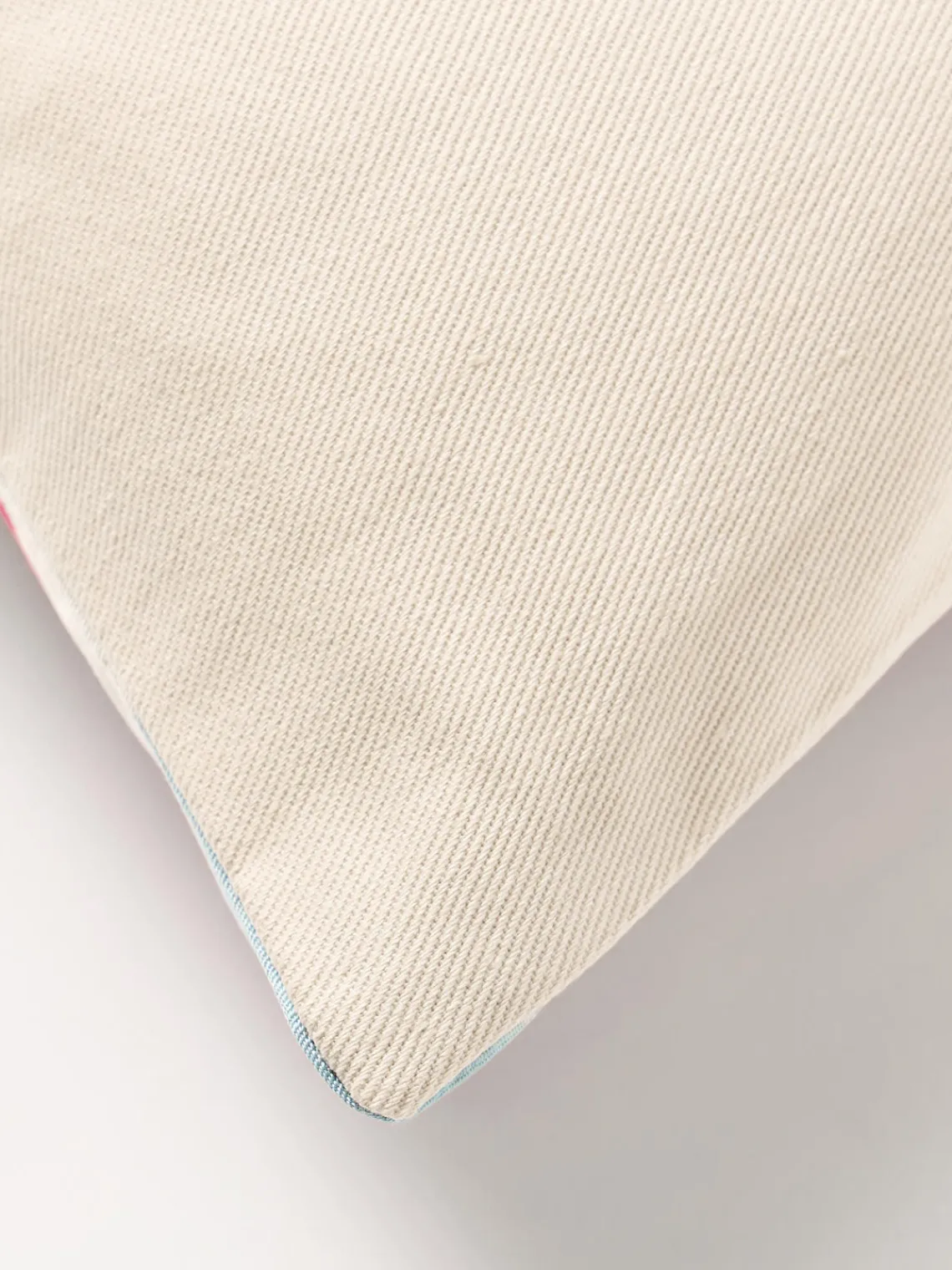 Cojines Decorativos|Mantas>Les Ottomans Funda de cojín decorativo de seda con estampado abstracto Silky Rojo, tonos azules, blanco