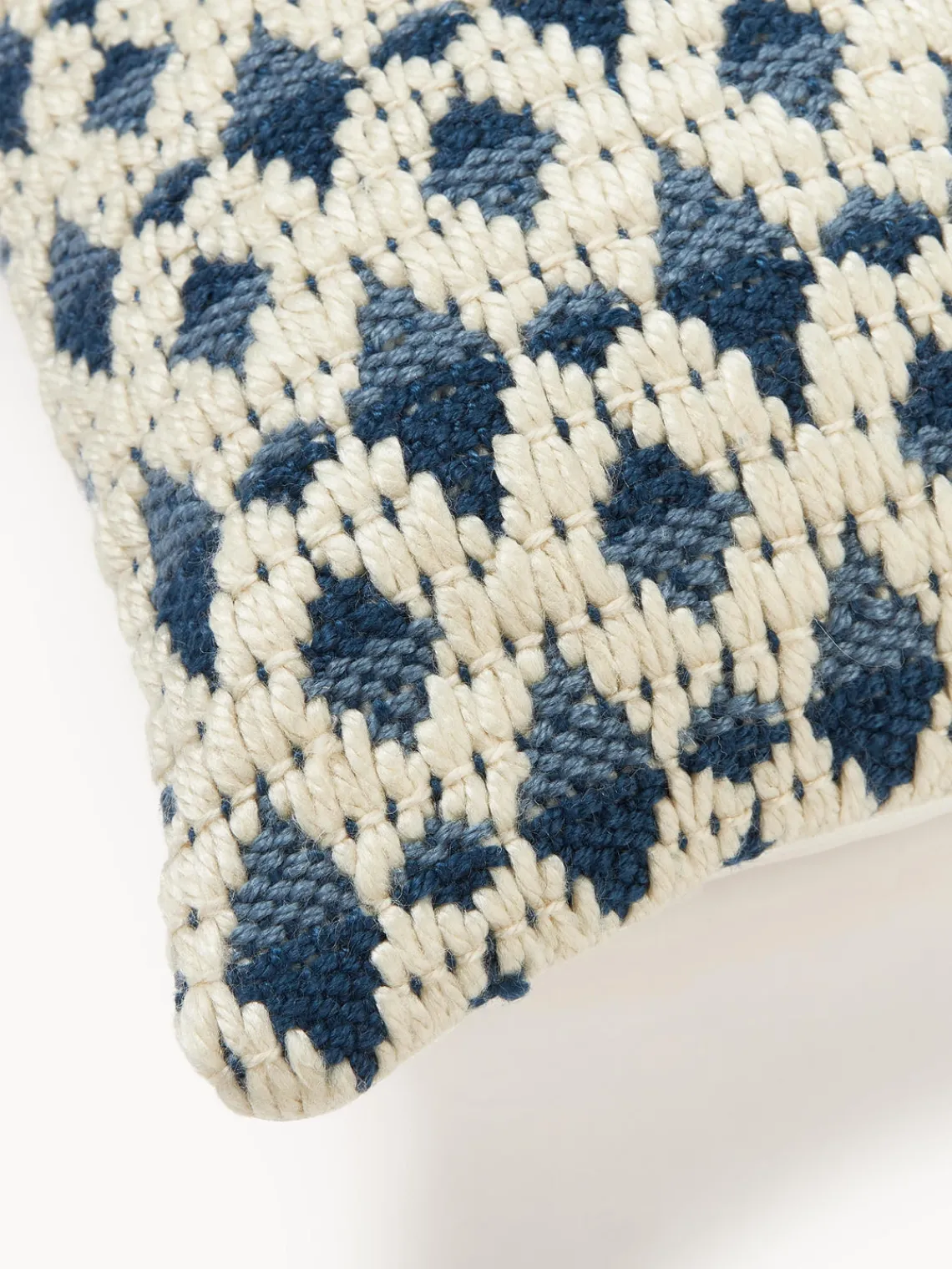 Cojines De Exterior|Cojines Decorativos>Westwing Collection Funda de cojín para exterior con tejido estampado Yamir Tonos azules, blanco Off White