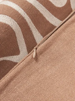 Cojines De Exterior|Cojines Decorativos></noscript>Westwing Collection Funda de cojín para exterior con estampado de ondas bordadas Shanti Turrón, beige claro