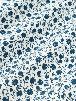 Mantas|Fundas Nórdicas></noscript>Westwing Collection Funda nórdica de algodón lavado con fino estampado floral Nolana Azul oscuro, blanco