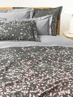 Fundas Nórdicas|Mantas>Westwing Collection Funda nórdica de satén con estampado floral Sakura Gris oscuro, rosa claro, blanco