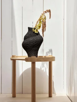 Jarrones|Jarrones></noscript>Cooee Design Jarrón de diseño con forma orgánica Isla, Al 32 cm
