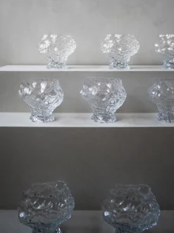 Jarrones|Jarrones></noscript>Hein Studio Jarrón de vidrio soplado Canyon, 18 cm Transparente