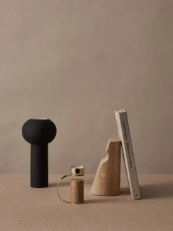 Jarrones|Jarrones></noscript>Cooee Design Jarrón pintado artesanalmente Pillar, Al 24 cm