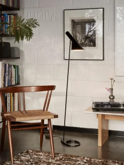 Lámparas De Pie|Lámparas De Techo></noscript>Louis Poulsen Lámpara de lectura pequeña AJ Negro