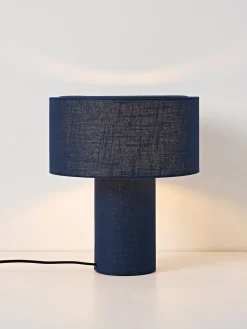 Lámparas De Mesa|Lámparas De Techo></noscript>Westwing Collection Lámpara de mesa de lino Ron Lino azul oscuro