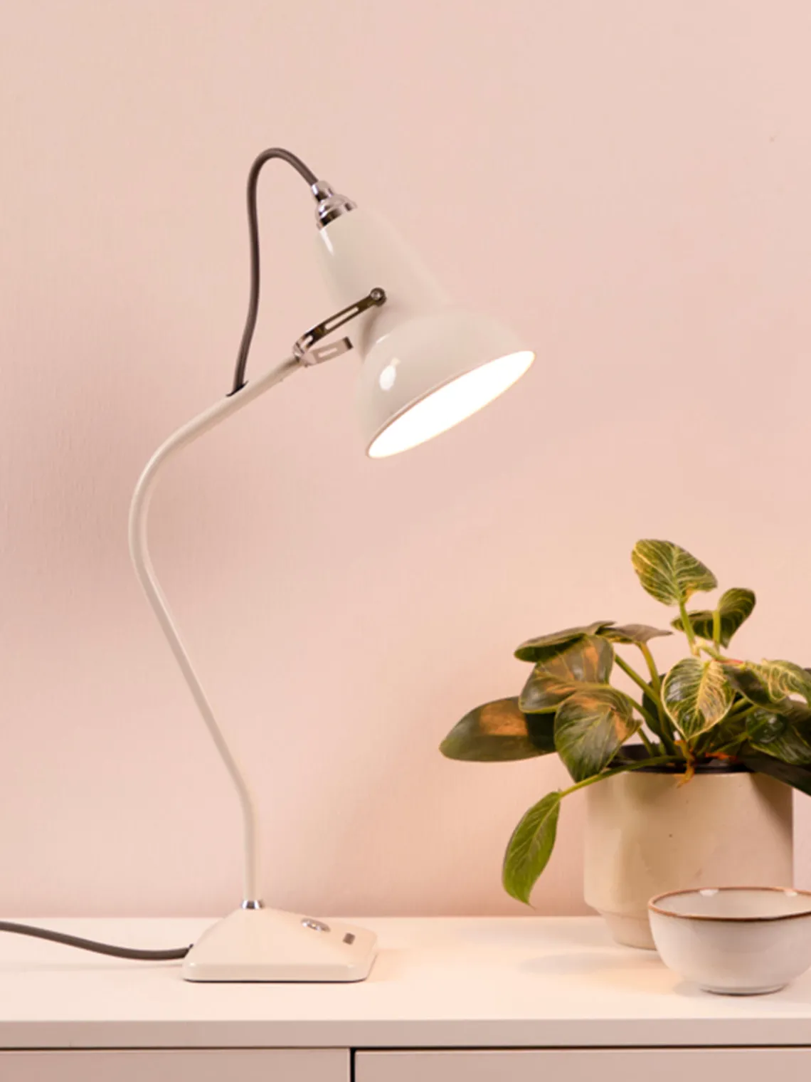 Discount Lámpara de mesa grande LED Original 1227 Mini Lámparas De Escritorio|Lámparas De Mesa