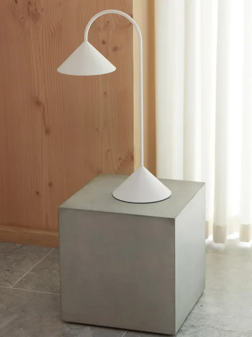 Lámparas De Mesa De Exterior|Lámparas De Mesa>Frandsen Lámpara de mesa LED para exterior regulable Grasp, pórtatil Blanco mate