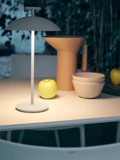 Sale Lámpara de mesa LED regulable Mini Geen-a, portátil Lámparas De Mesa De Exterior|Lámparas De Mesa De Exterior