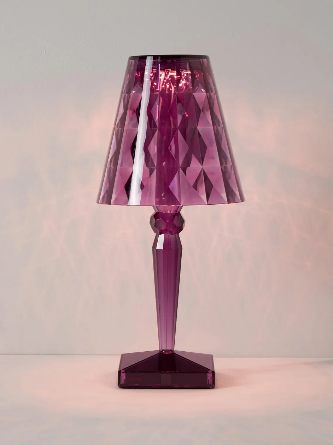 Lámparas De Mesa De Exterior|Lámparas De Mesa De Exterior>Kartell Lámpara de mesa LED regulable Big Battery, Al 37 cm Ciruela