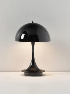 Lámparas De Mesa|Lámparas De Techo></noscript>Louis Poulsen Lámpara de mesa LED regulable Panthella de diseño Verner Panton, 24 cm, portátil Plástico negro