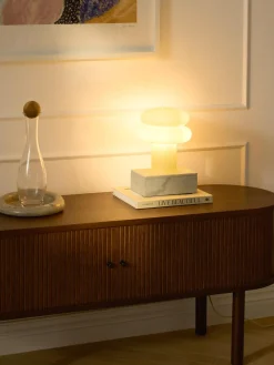 Lámparas De Mesa|Lámparas De Techo></noscript>Westwing Collection Lámpara de mesa pequeña de vidrio opalino Baya Amarillo claro
