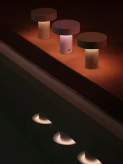 Best Lámpara de mesa pequeña LED regulable Kamal, pórtatil Lámparas De Mesa|Lámparas De Techo