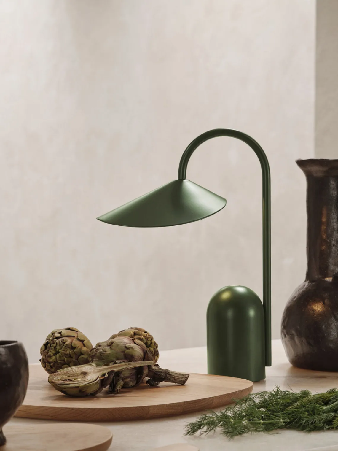 Lámparas De Mesa|Lámparas De Techo>Ferm Living Lámpara de mesa pequeña LED regulable Arum, portátil Verde salvia