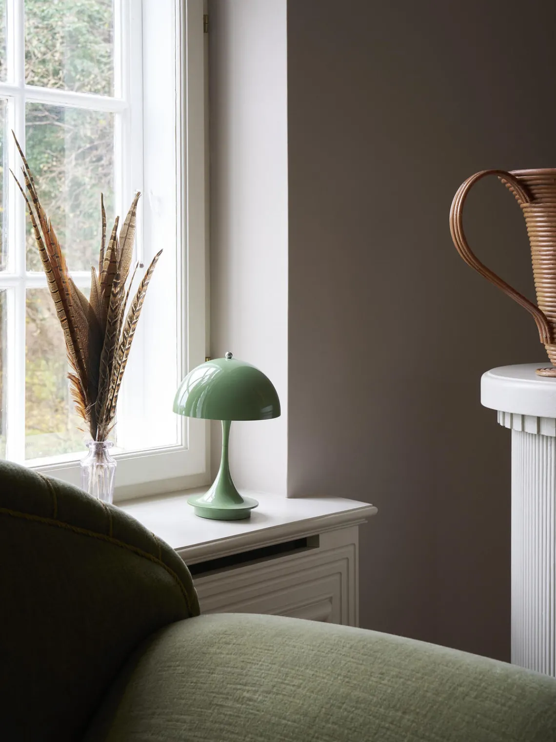 Lámparas De Mesa De Exterior|Lámparas De Mesa>Louis Poulsen Lámpara de mesa pequeña LED regulable Panthella 160, portátil Verde claro