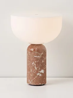 Lámparas De Mesa|Lámparas De Techo></noscript>New Works Lámpara de mesa pequeña móvil de mármol Kizu, regulable Blanco, mármol terracota